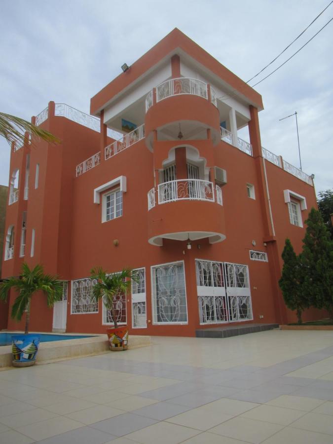 Residence Kalado Saly Exteriér fotografie