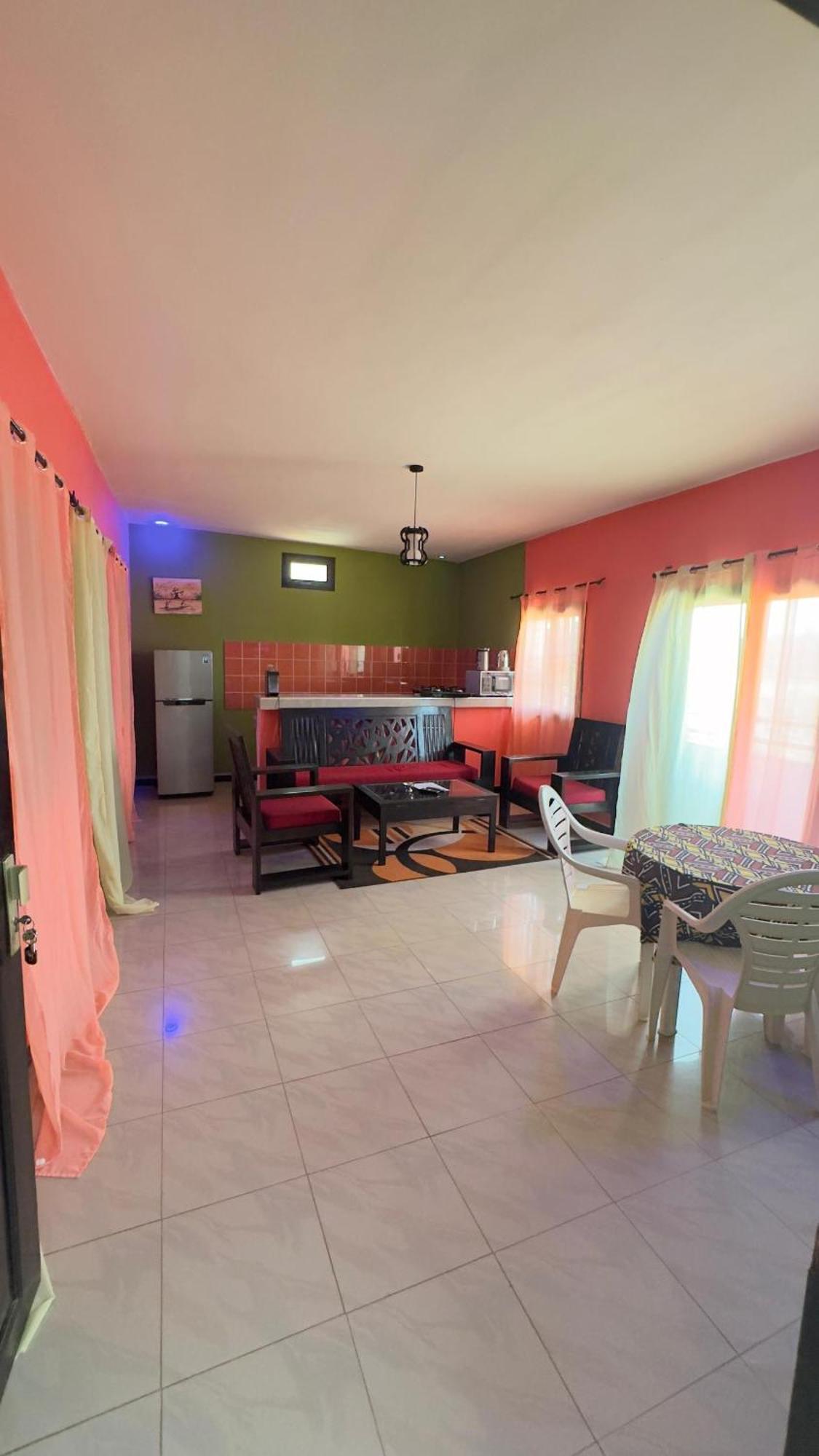 Residence Kalado Saly Exteriér fotografie